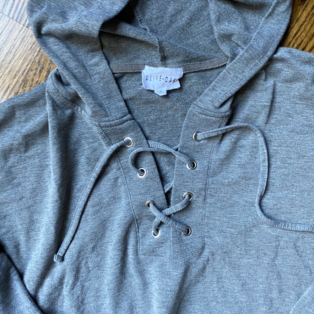 Olive & Oak/Nordstrom Crop Hoodie, Like New, M - Picture 3 of 5